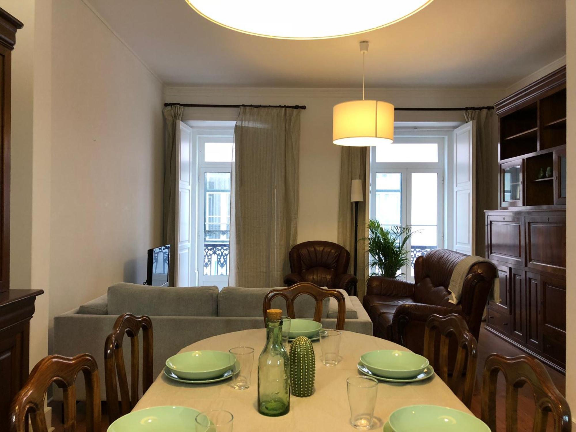 Charming 2 Bedroom Apartment - Bairro Alto, Principe Real Лісабон Екстер'єр фото